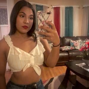 Meet your Posher, Bianca